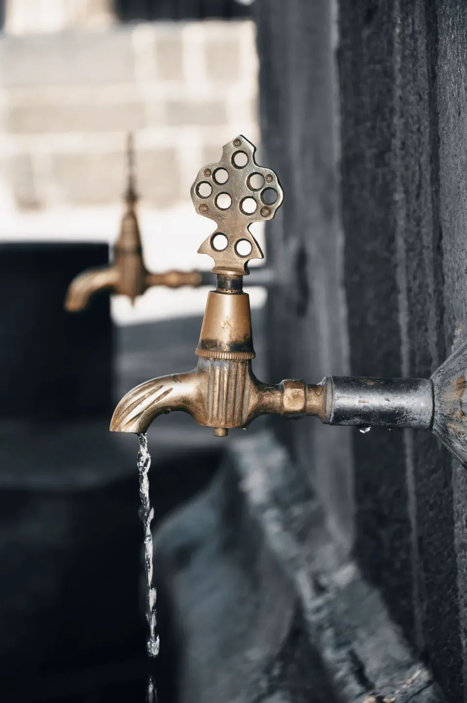Brass Faucet — Plumbing — Brass Faucet, Water Stream, Stone Wall, Plumbing, Plumbing